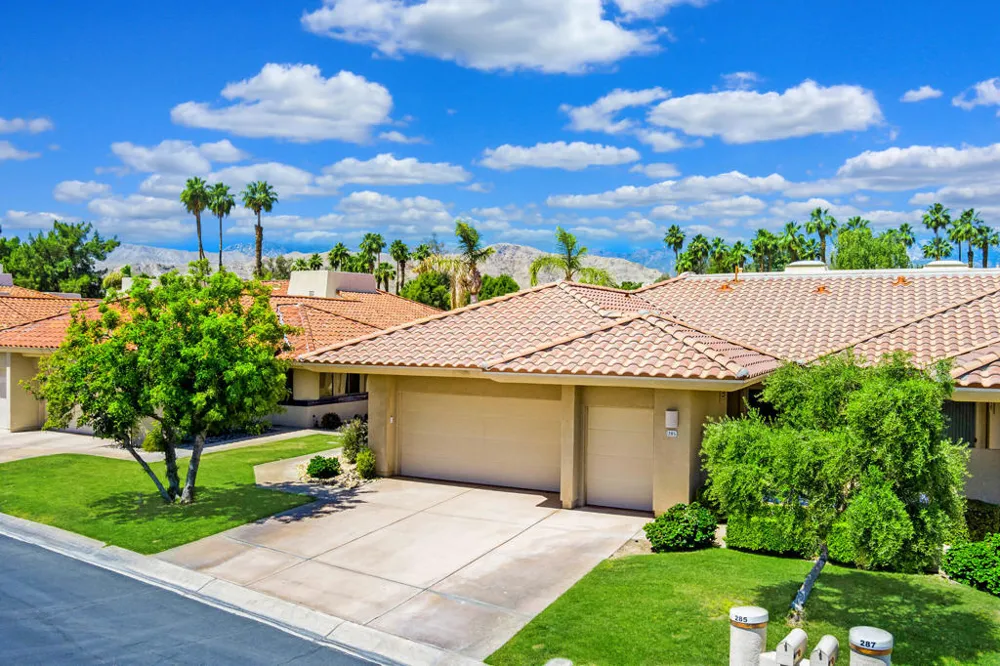 285 Kavenish Drive Rancho Mirage, CA 92270