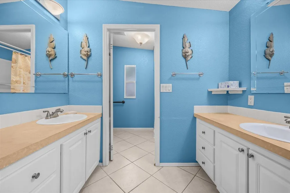 2911 Nine Iron Drive Port St. Lucie, FL 34952