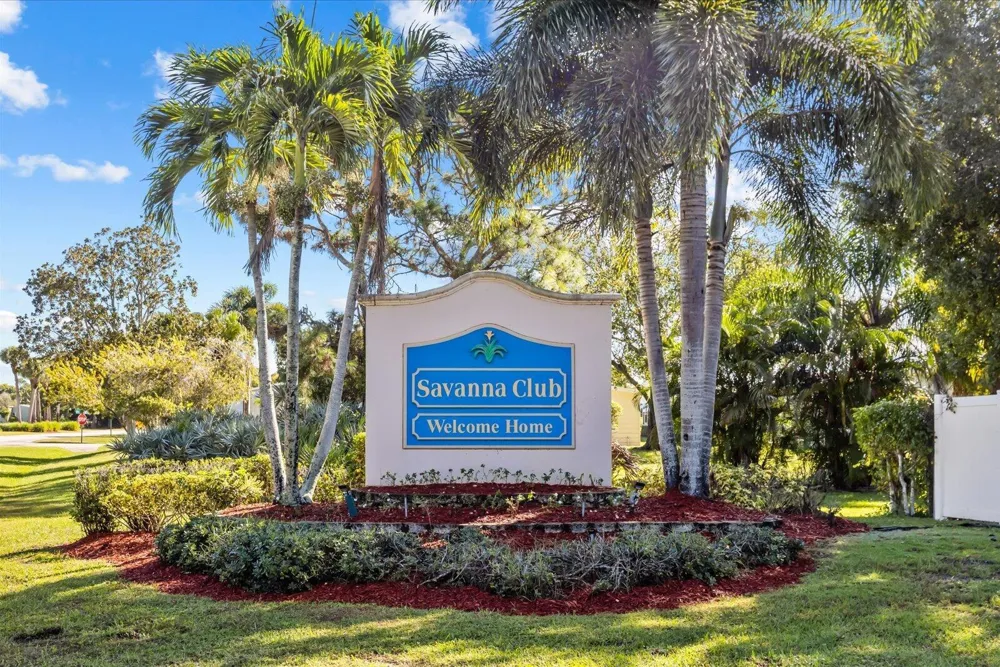 2911 Nine Iron Drive Port St. Lucie, FL 34952