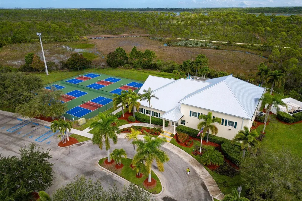2911 Nine Iron Drive Port St. Lucie, FL 34952