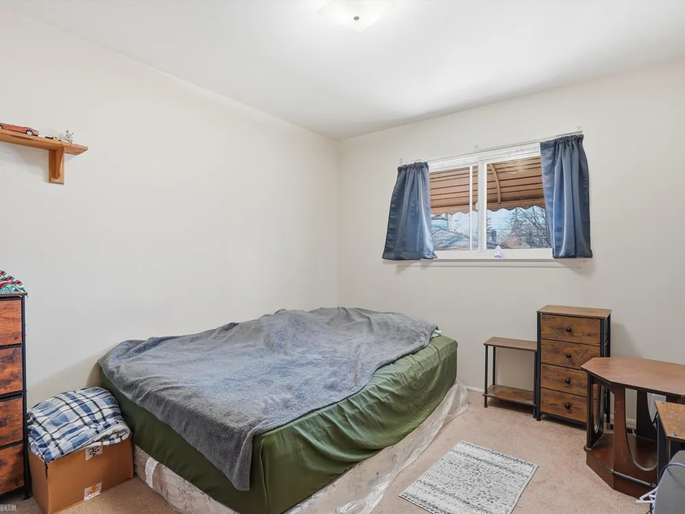 21612 Bon Brae Street St Clair Shores City, MI 48081