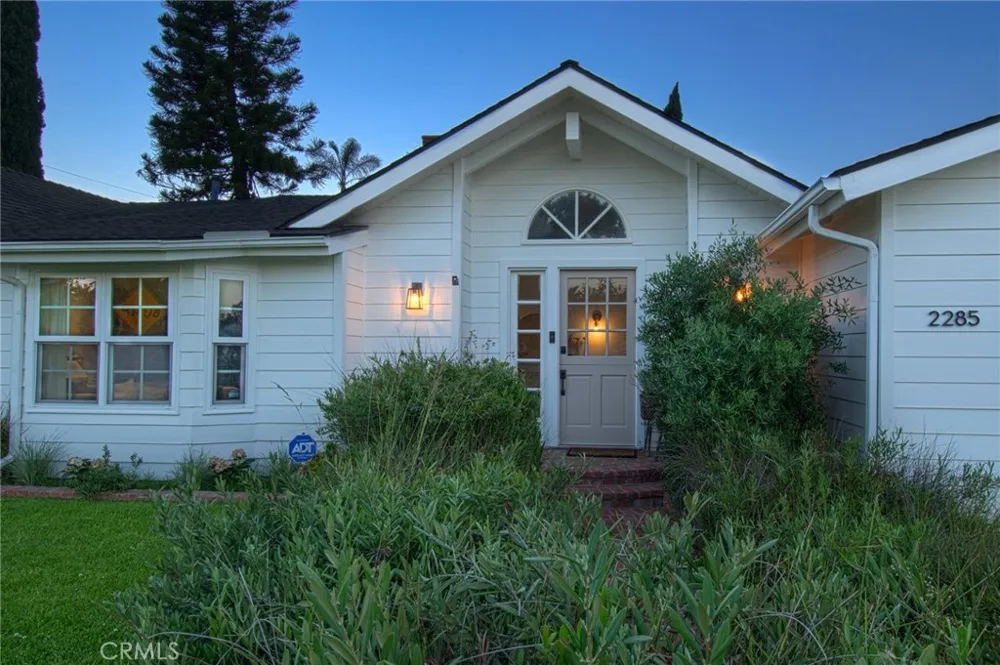 2285 Tustin Avenue Newport Beach, CA 92660
