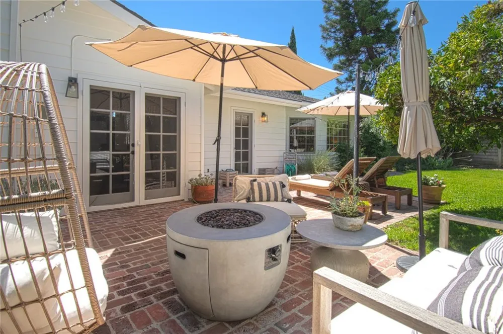 2285 Tustin Avenue Newport Beach, CA 92660