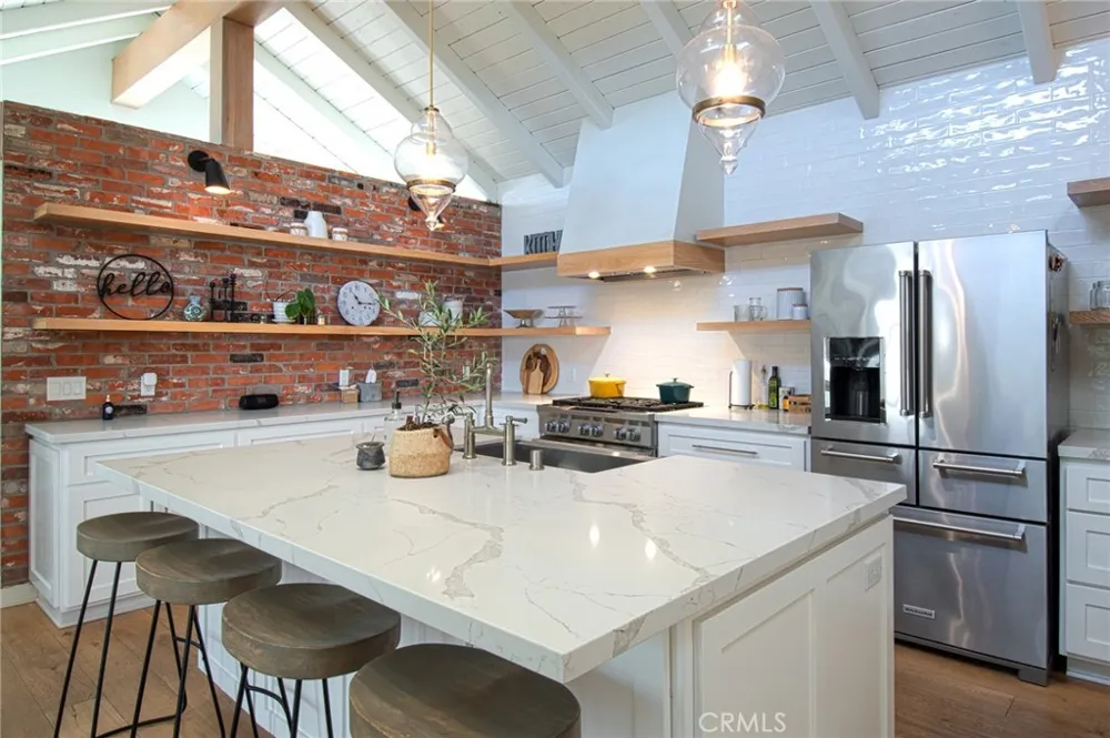 2285 Tustin Avenue Newport Beach, CA 92660
