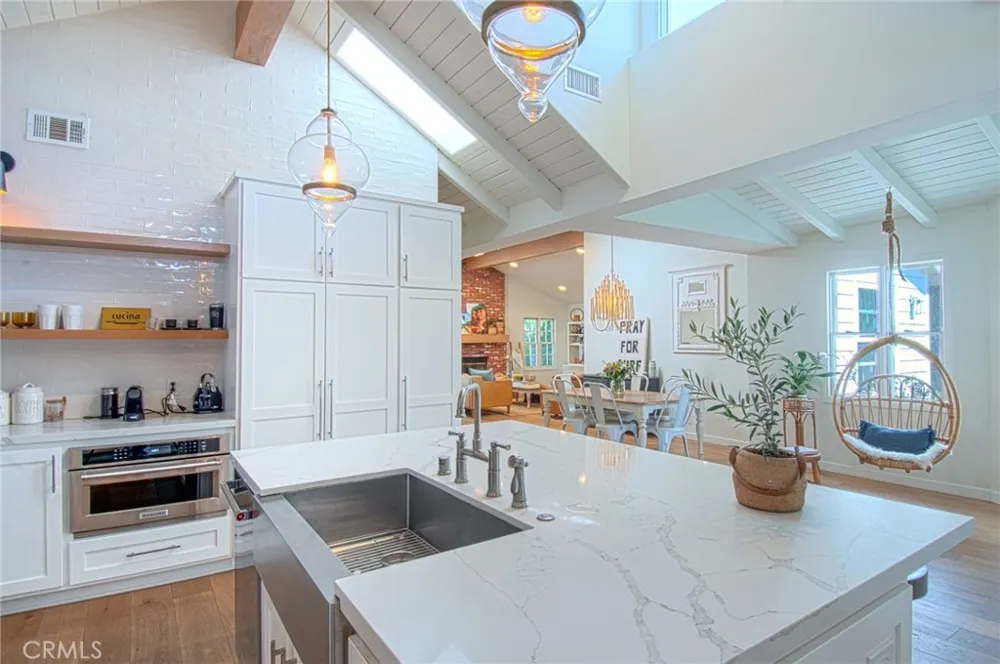 2285 Tustin Avenue Newport Beach, CA 92660