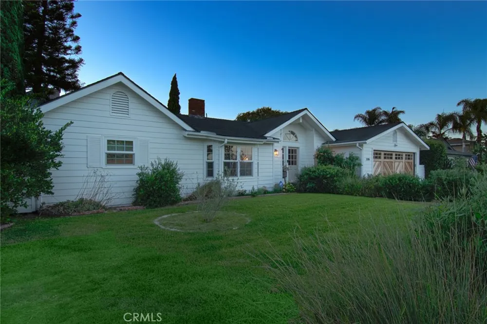 2285 Tustin Avenue Newport Beach, CA 92660