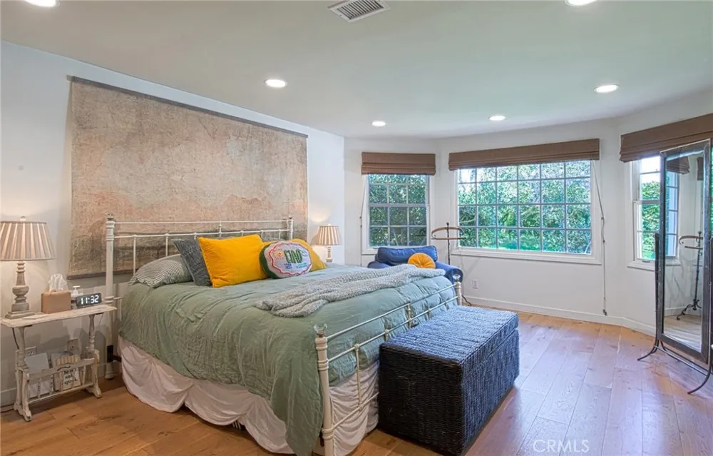 2285 Tustin Avenue Newport Beach, CA 92660