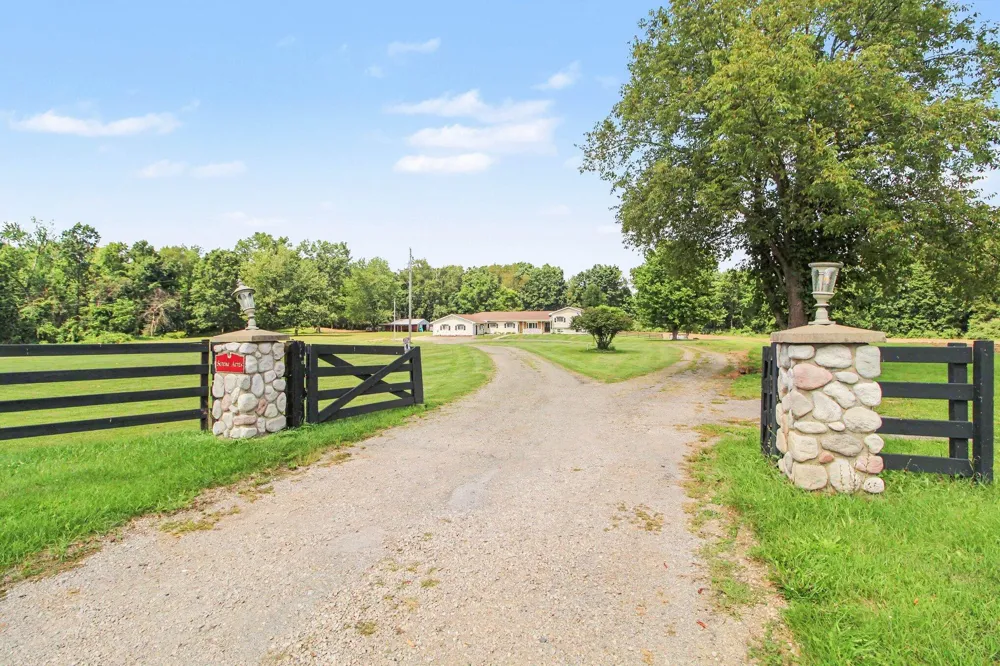13250 Taylor Road Brooklyn, MI 49230