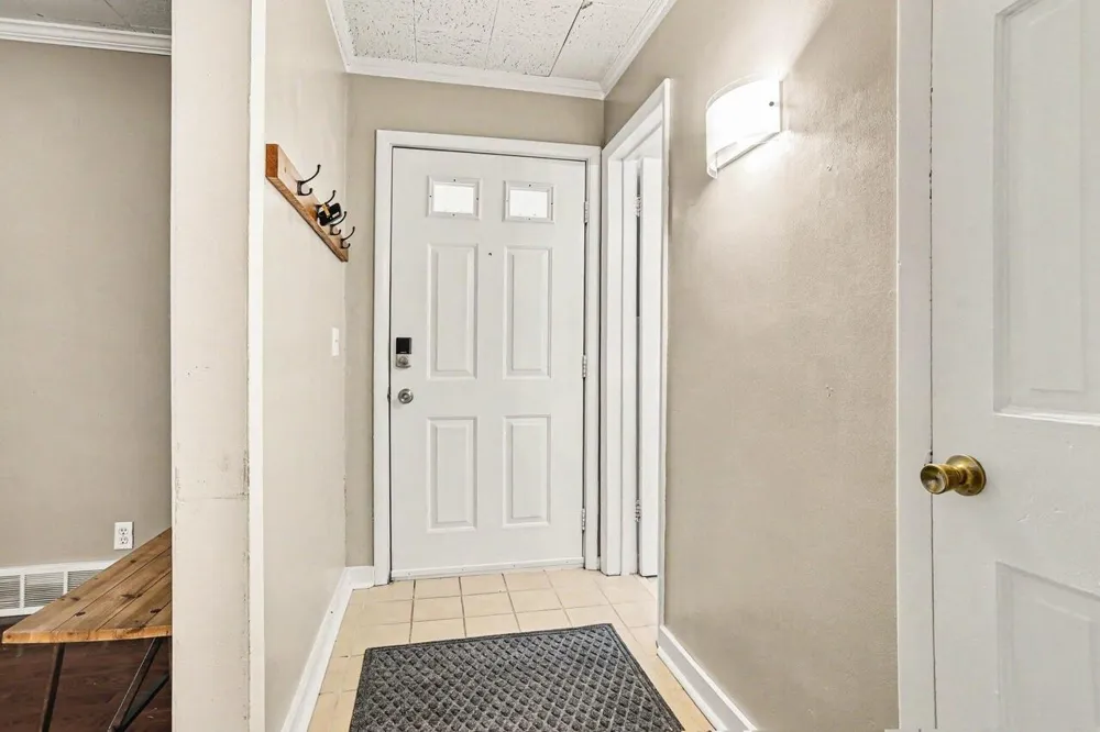 24461 Willow Lane Novi City, MI 48375