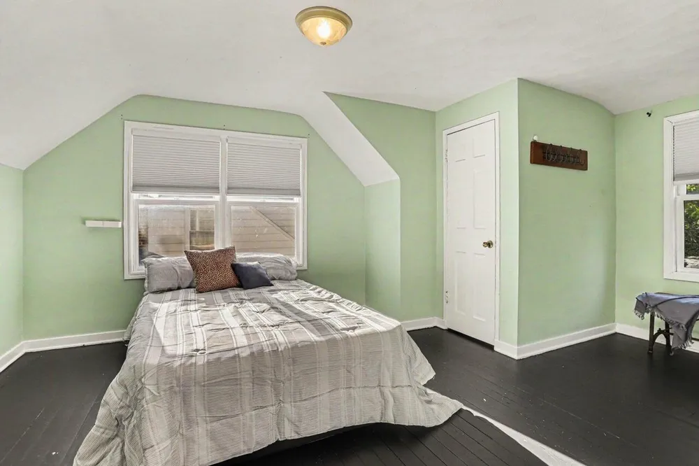 24461 Willow Lane Novi City, MI 48375