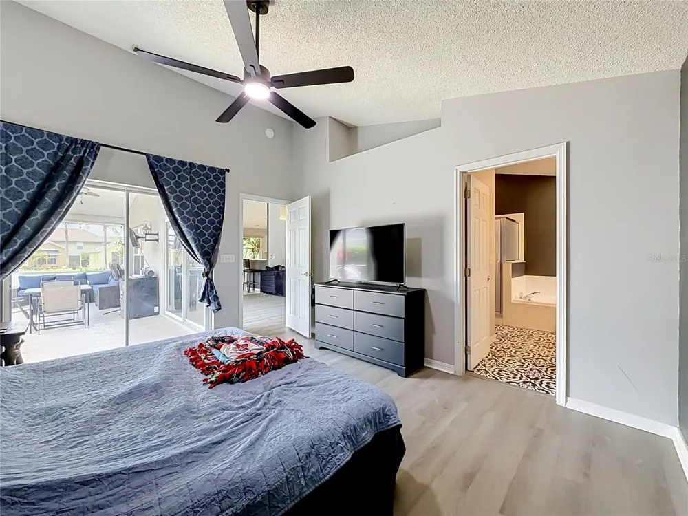 2244 MALLORY CIRCLE Haines City, FL 33844