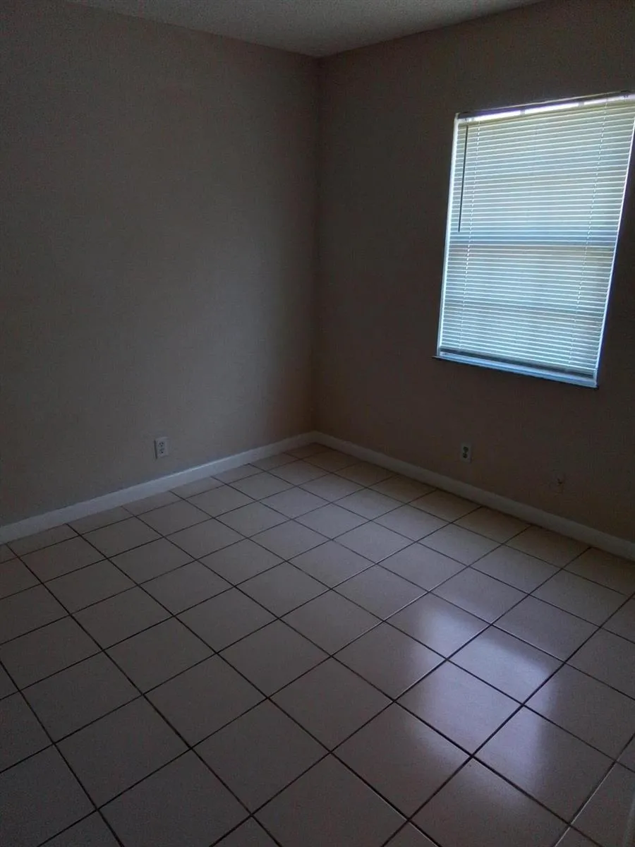 1535 SE ROYAL GREEN CIRCLE #D102 Port St. Lucie, FL 34952