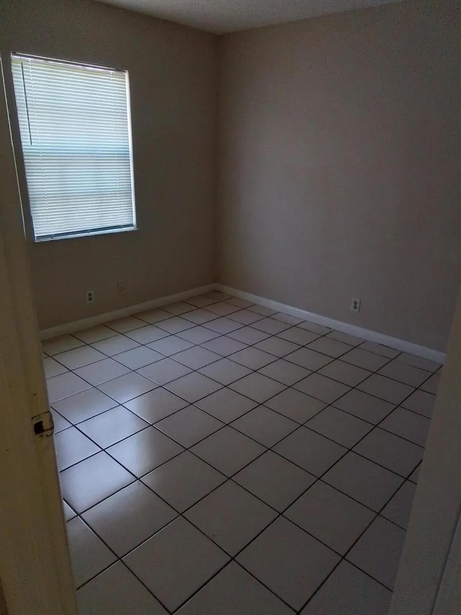 1535 SE ROYAL GREEN CIRCLE #D102 Port St. Lucie, FL 34952