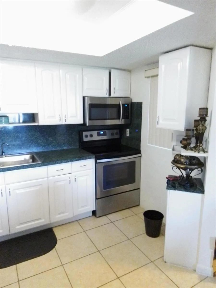 1535 SE ROYAL GREEN CIRCLE #D102 Port St. Lucie, FL 34952