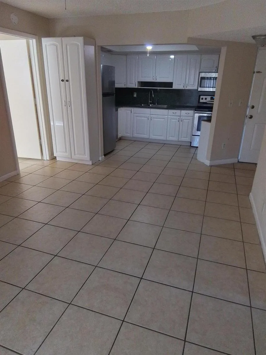 1535 SE ROYAL GREEN CIRCLE #D102 Port St. Lucie, FL 34952