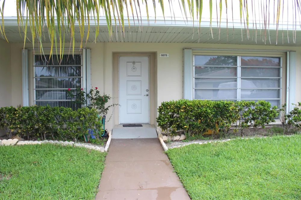 8573 Boca Drive #3 Boca Raton, FL 33433
