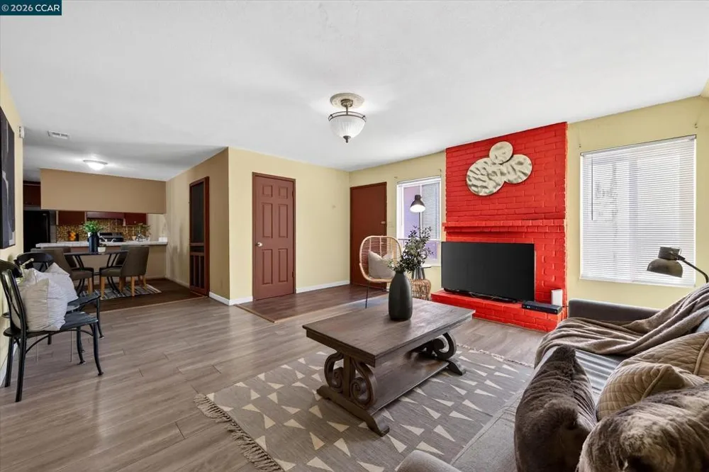2900 Pear St Antioch, CA 94509