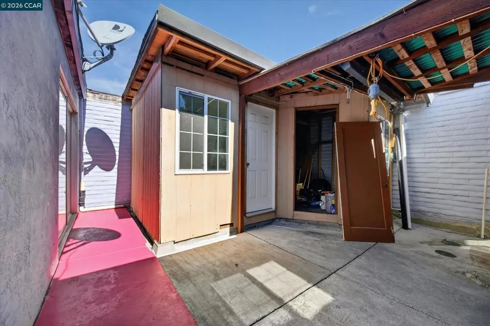 2900 Pear St Antioch, CA 94509