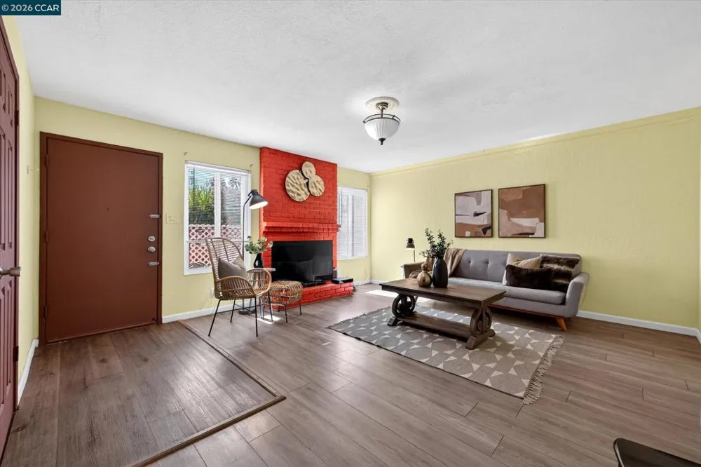 2900 Pear St Antioch, CA 94509
