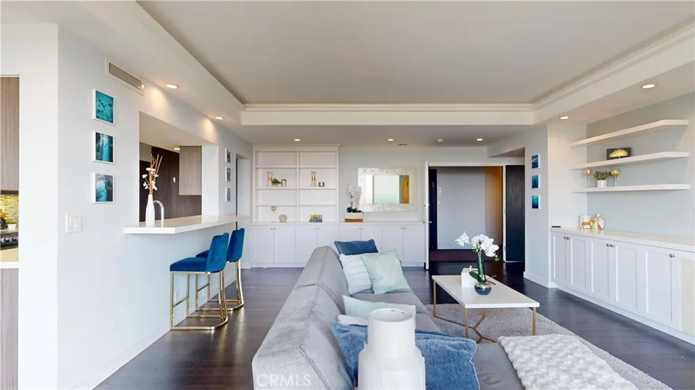 818 Doheny Drive #908 West Hollywood, CA 90069