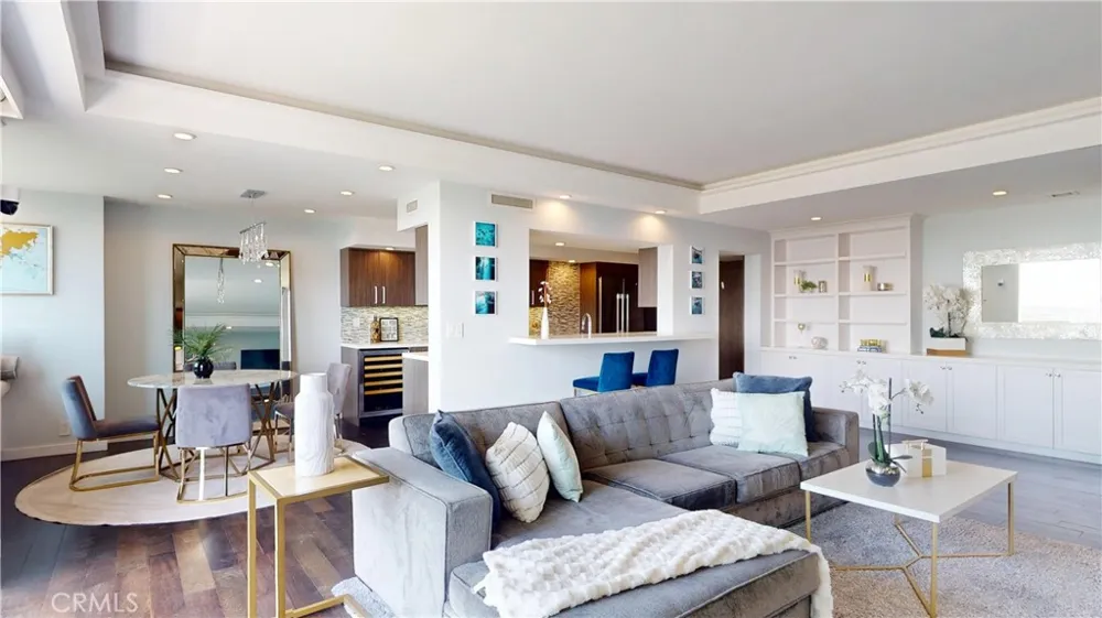 818 Doheny Drive #908 West Hollywood, CA 90069