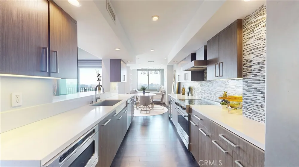 818 Doheny Drive #908 West Hollywood, CA 90069
