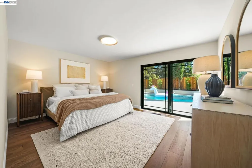 2883 Bowling Green Dr Walnut Creek, CA 94598