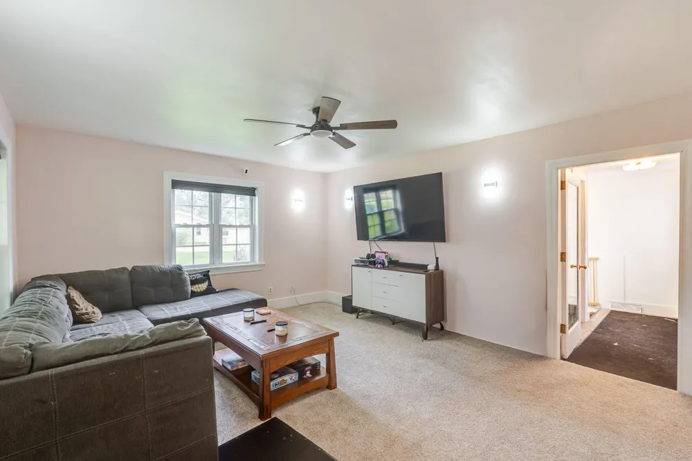 306 High Street North Judson, IN 46366