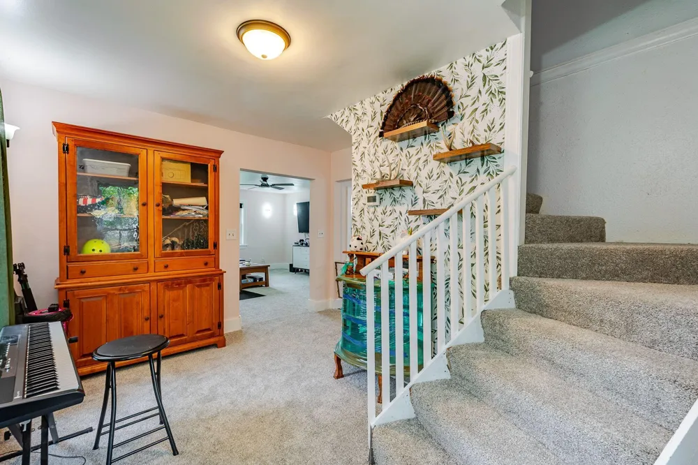 306 High Street North Judson, IN 46366