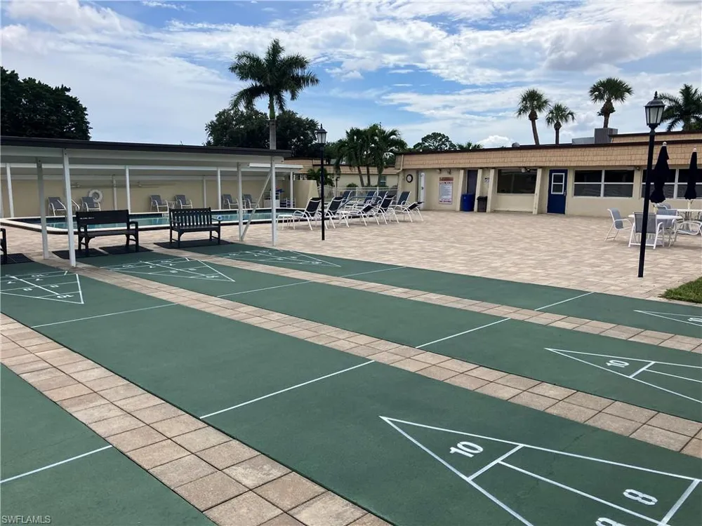 116 Gledhill Court Fort Myers, FL 33919