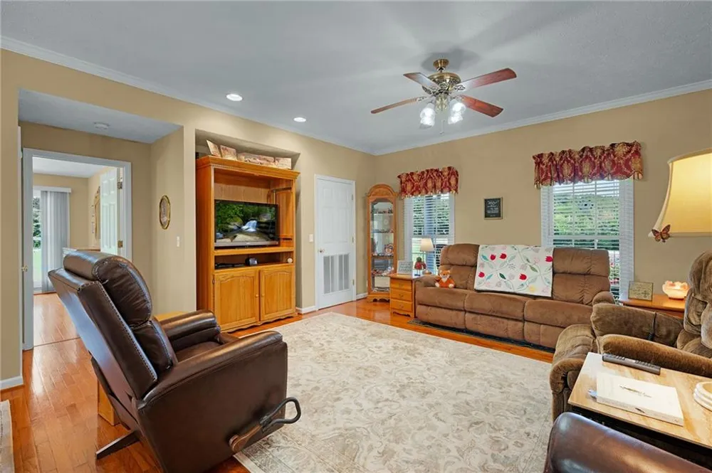 1389 Boone Ford Road SE Calhoun, GA 30701
