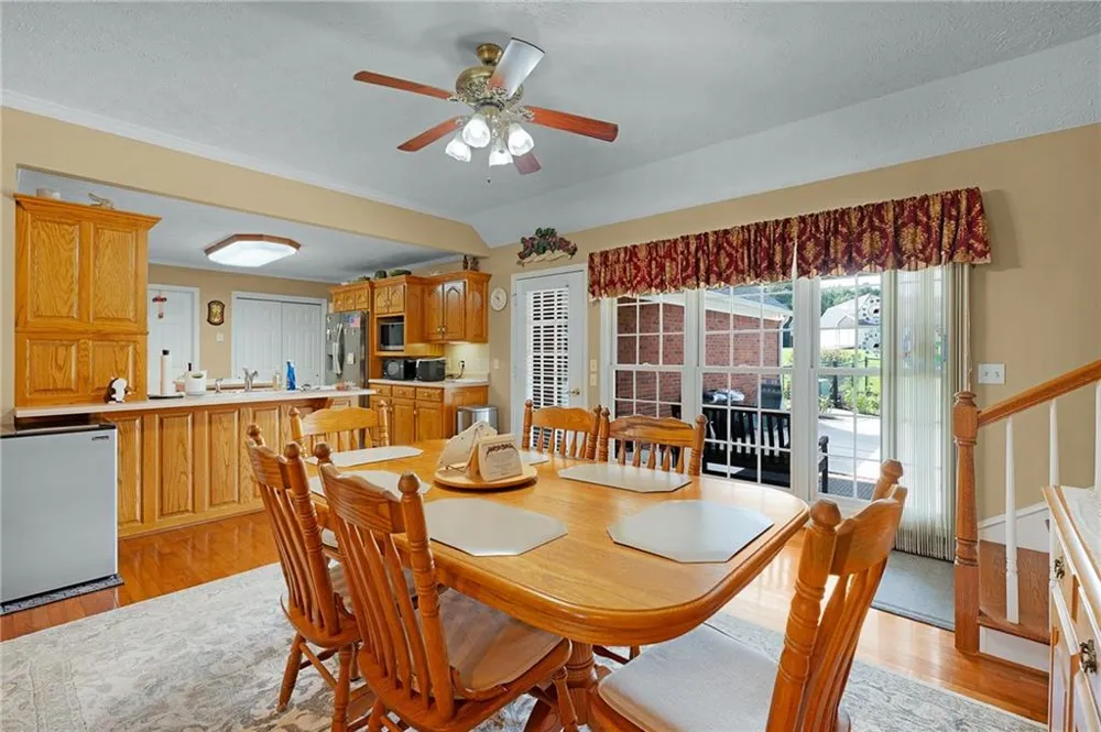 1389 Boone Ford Road SE Calhoun, GA 30701