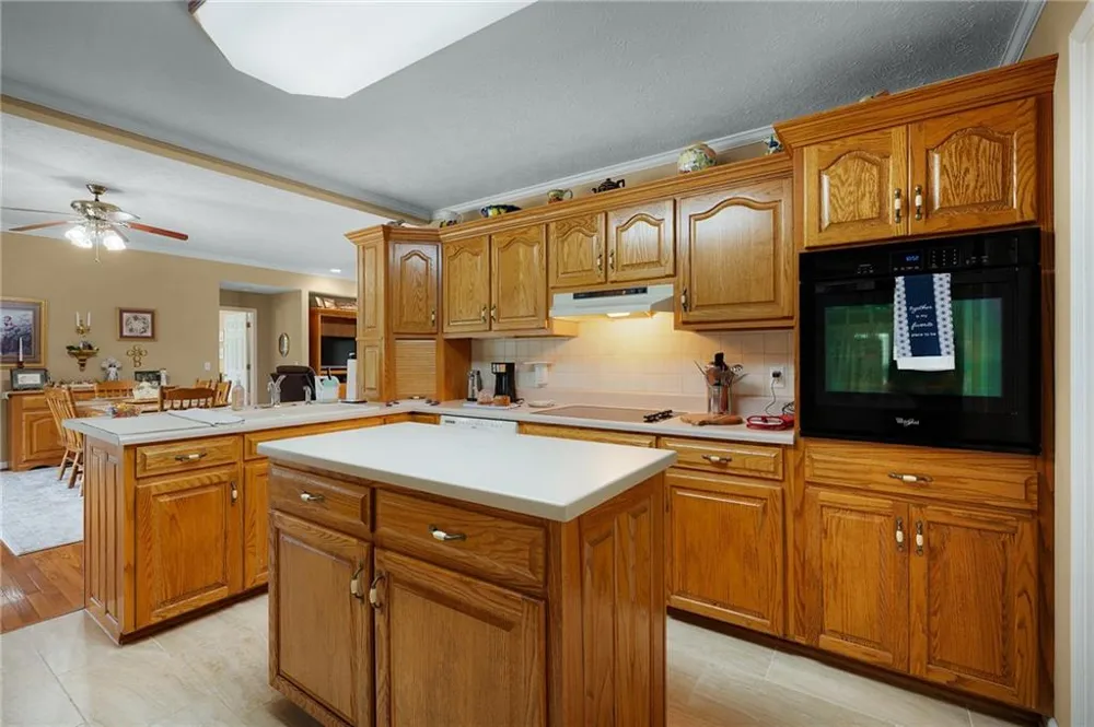 1389 Boone Ford Road SE Calhoun, GA 30701