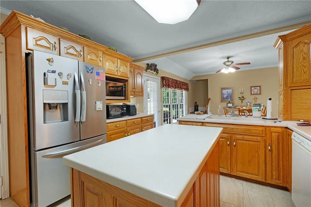 1389 Boone Ford Road SE Calhoun, GA 30701