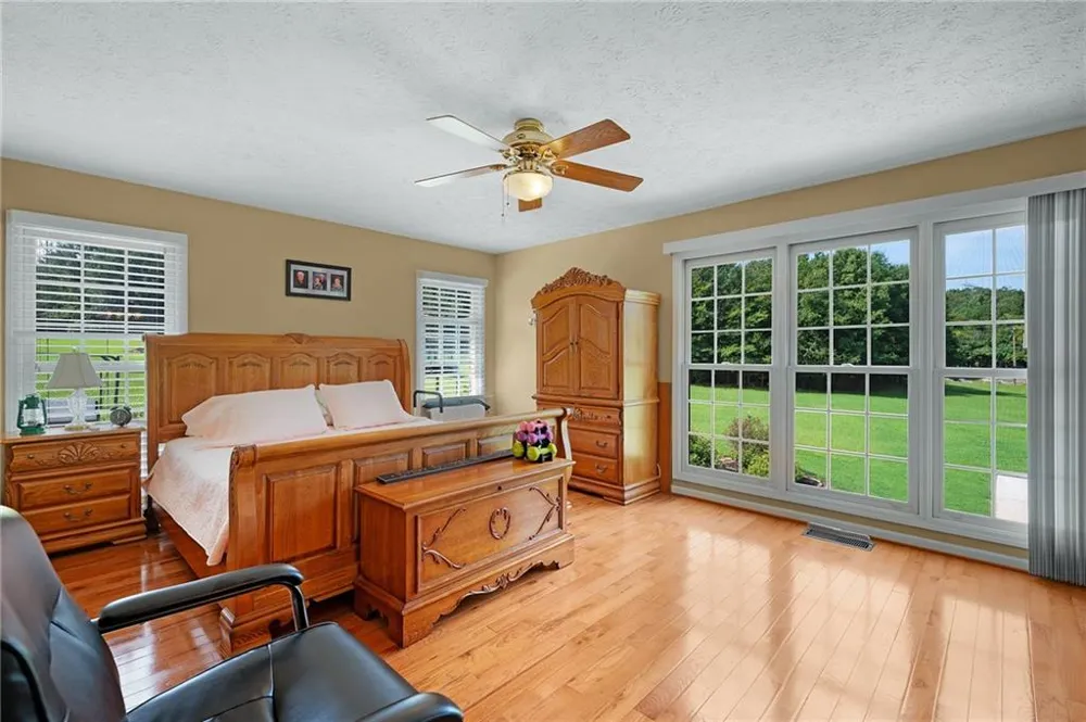 1389 Boone Ford Road SE Calhoun, GA 30701