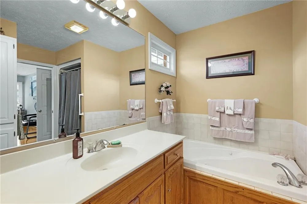 1389 Boone Ford Road SE Calhoun, GA 30701