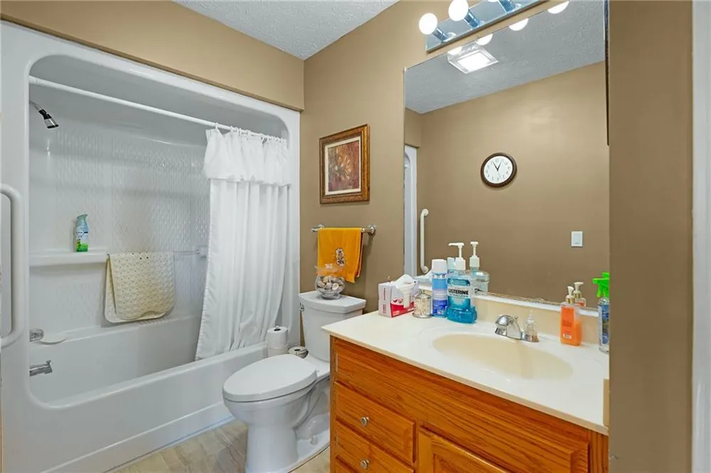 1389 Boone Ford Road SE Calhoun, GA 30701