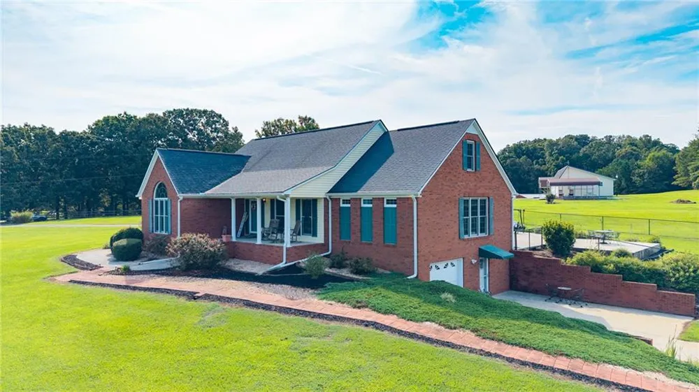 1389 Boone Ford Road SE Calhoun, GA 30701