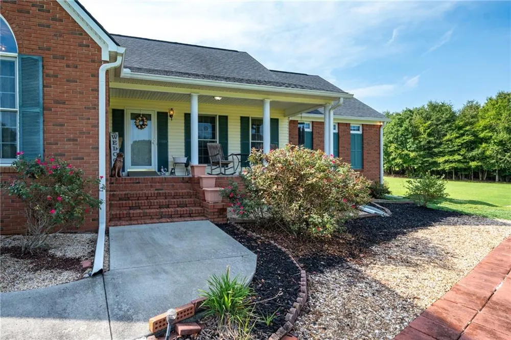 1389 Boone Ford Road SE Calhoun, GA 30701