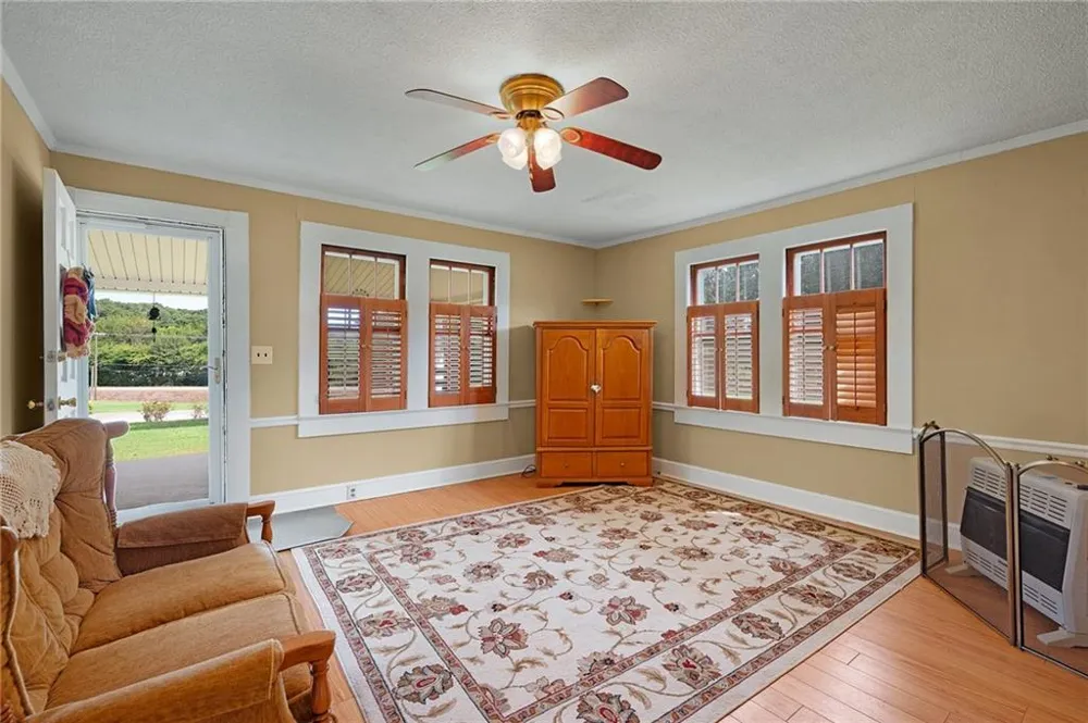 1389 Boone Ford Road SE Calhoun, GA 30701