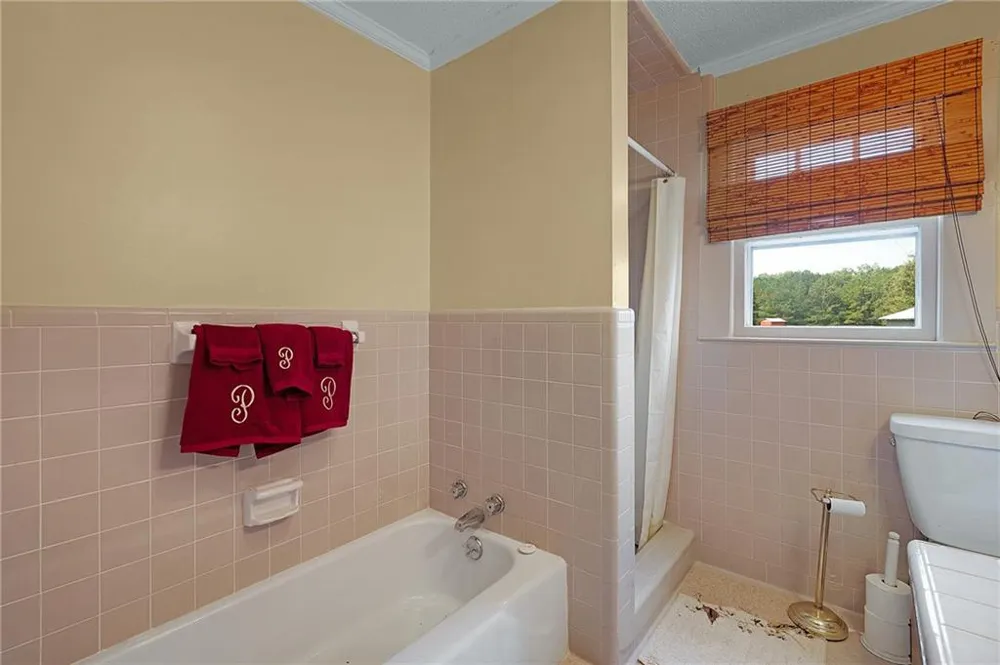 1389 Boone Ford Road SE Calhoun, GA 30701