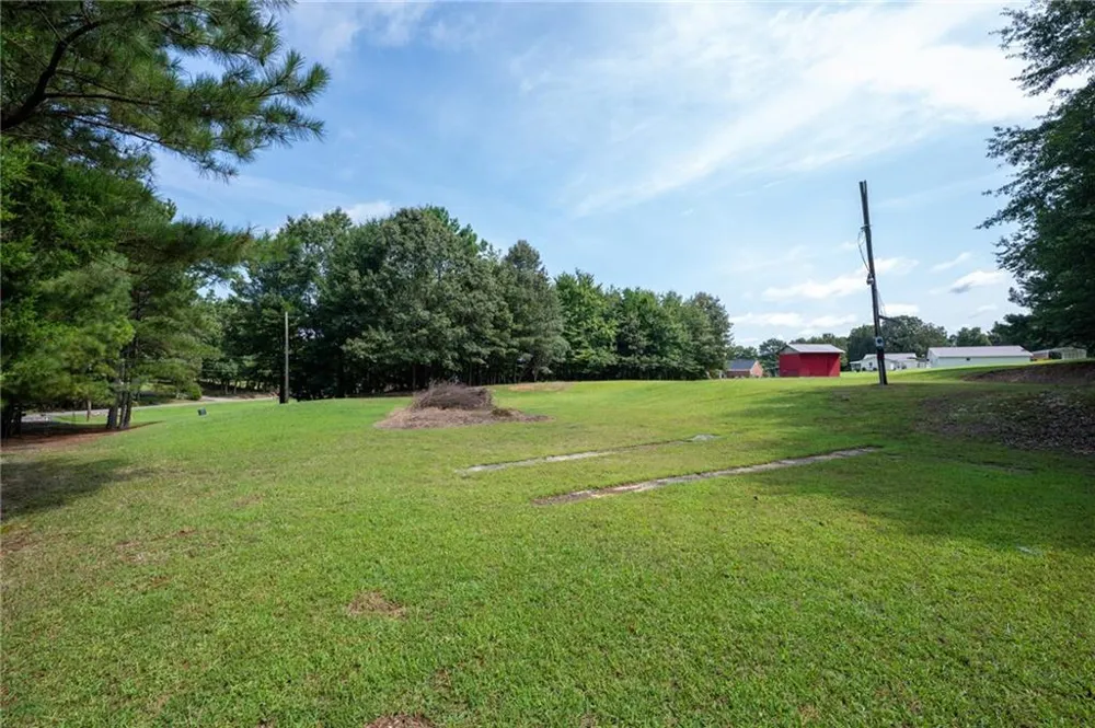 1389 Boone Ford Road SE Calhoun, GA 30701