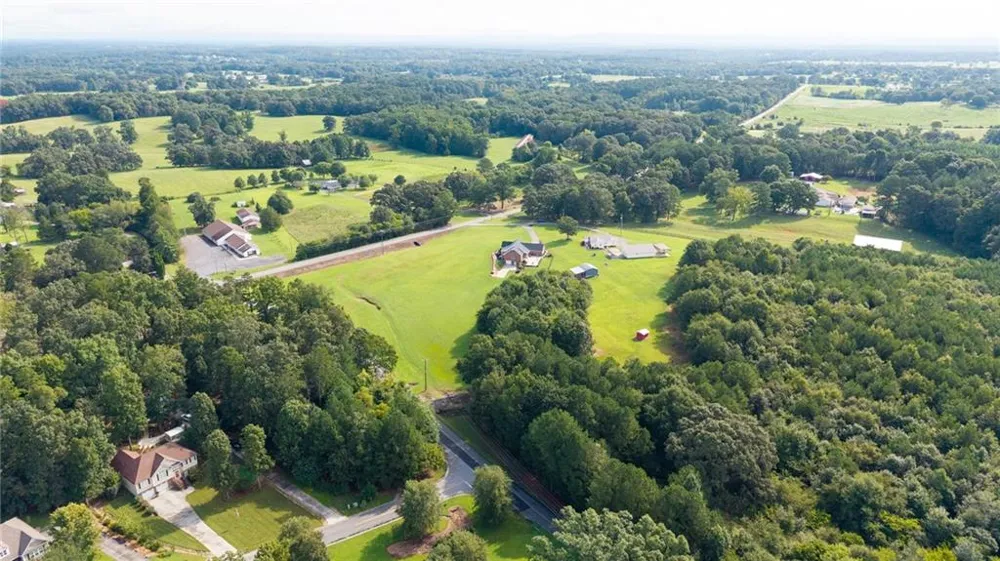 1389 Boone Ford Road SE Calhoun, GA 30701