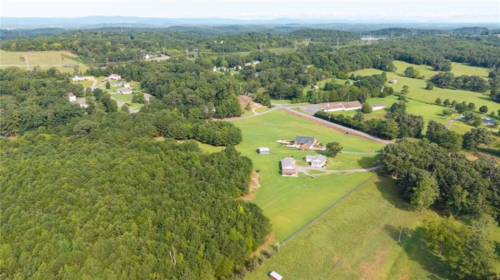 1389 Boone Ford Road SE Calhoun, GA 30701