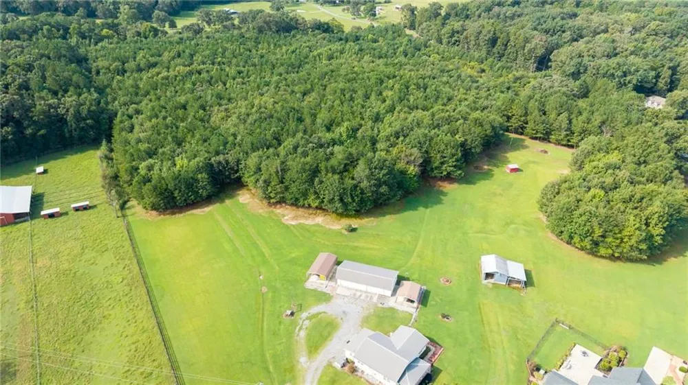 1389 Boone Ford Road SE Calhoun, GA 30701