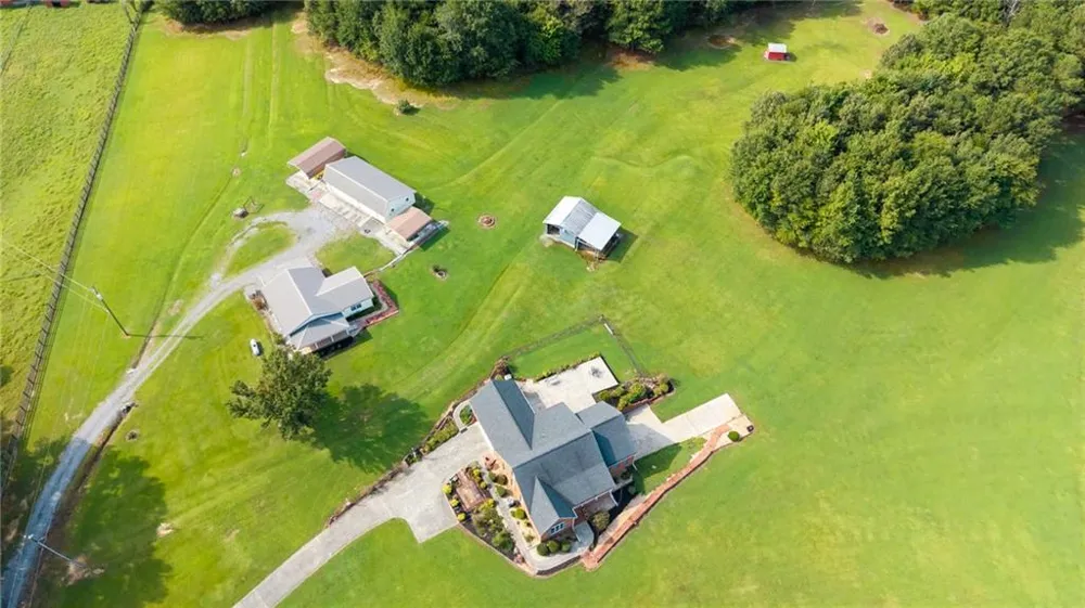 1389 Boone Ford Road SE Calhoun, GA 30701