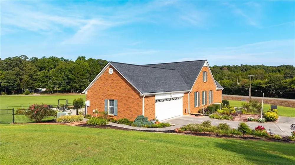 1389 Boone Ford Road SE Calhoun, GA 30701