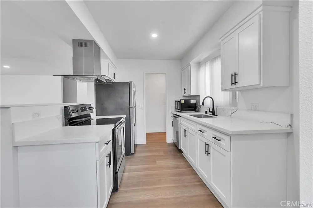625 Orizaba #6 Long Beach, CA 90814