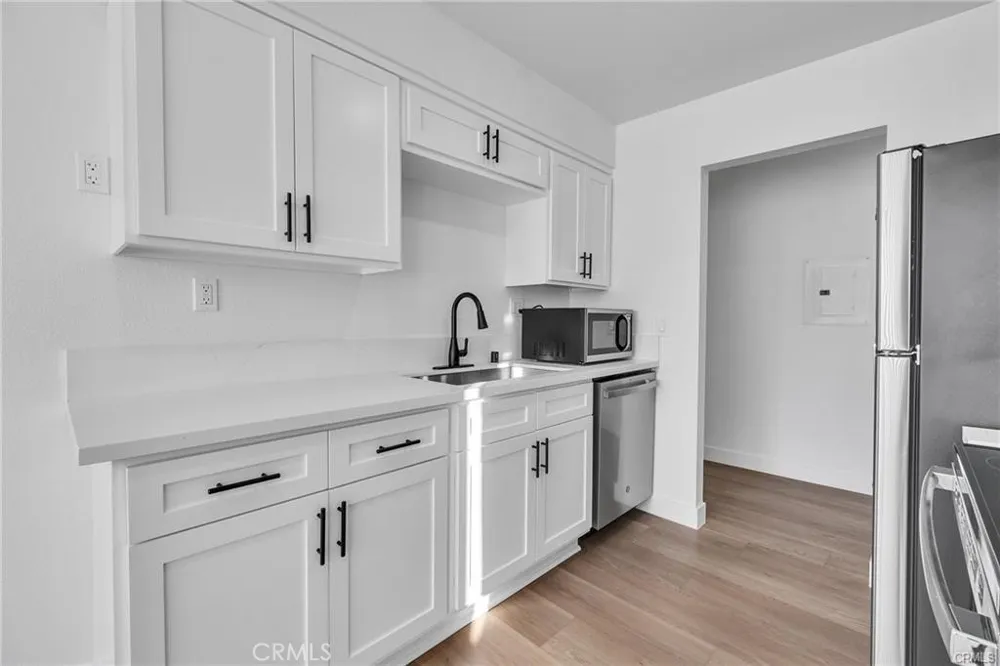 625 Orizaba #6 Long Beach, CA 90814
