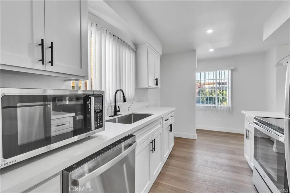 625 Orizaba #6 Long Beach, CA 90814